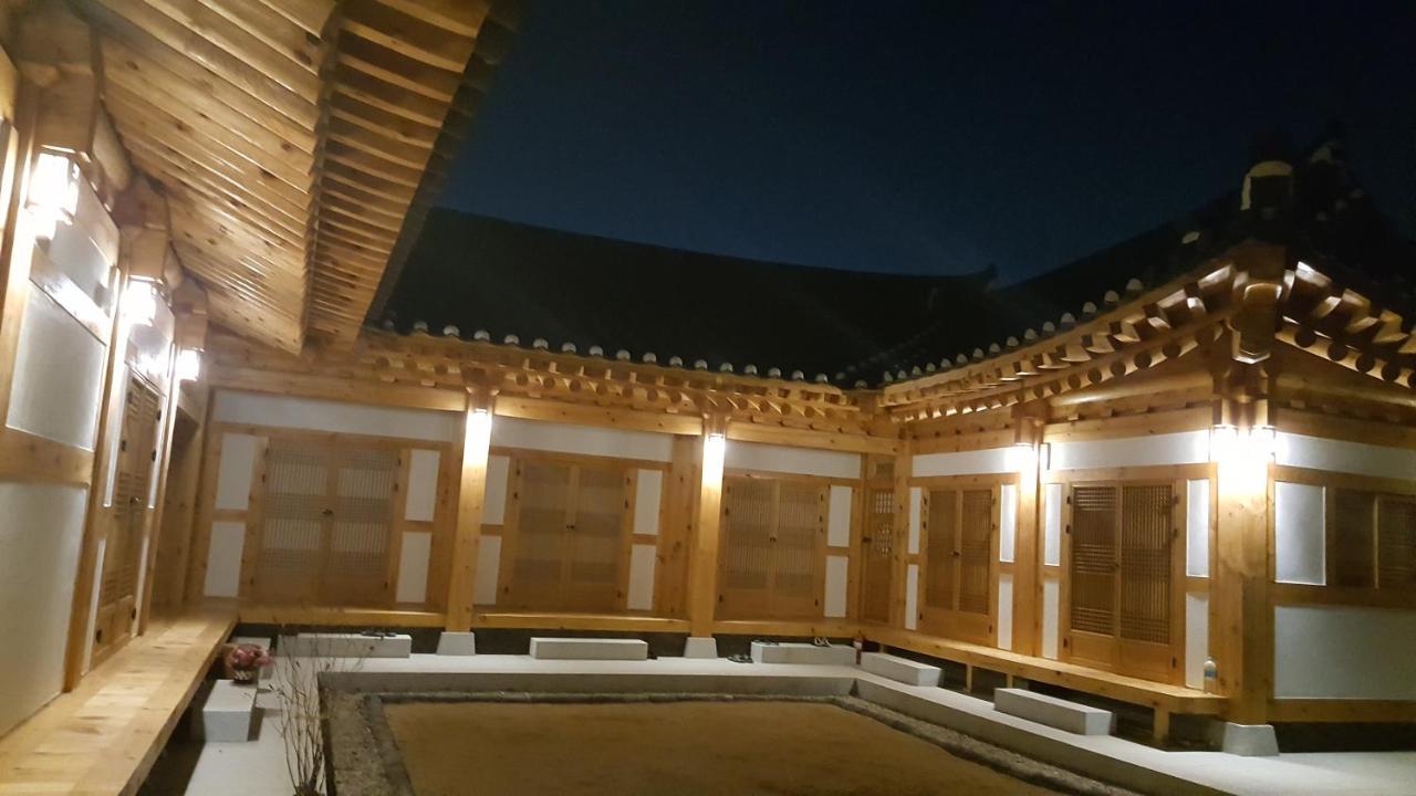 Sieunjae Bed and Breakfast Gyeongju Exteriör bild